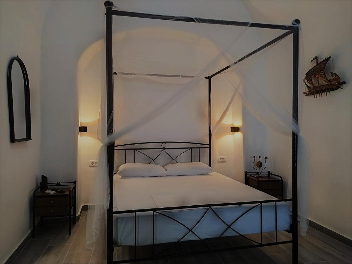 Mentoras' Complex Apartment Emporio  Ngoại thất bức ảnh