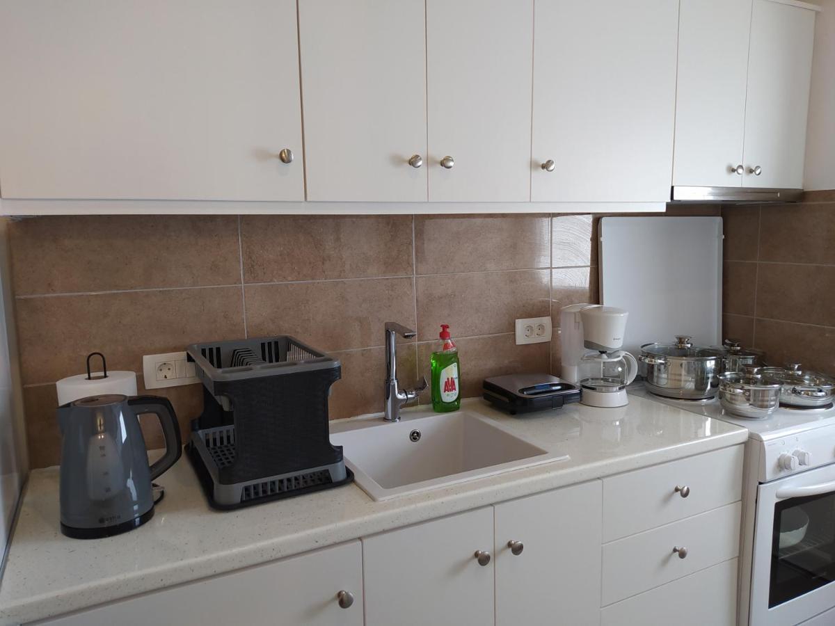 Mentoras' Complex Apartment Emporio  Ngoại thất bức ảnh