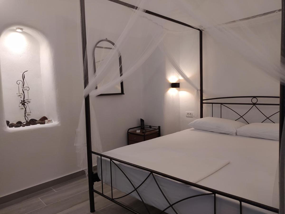 Mentoras' Complex Apartment Emporio  Ngoại thất bức ảnh
